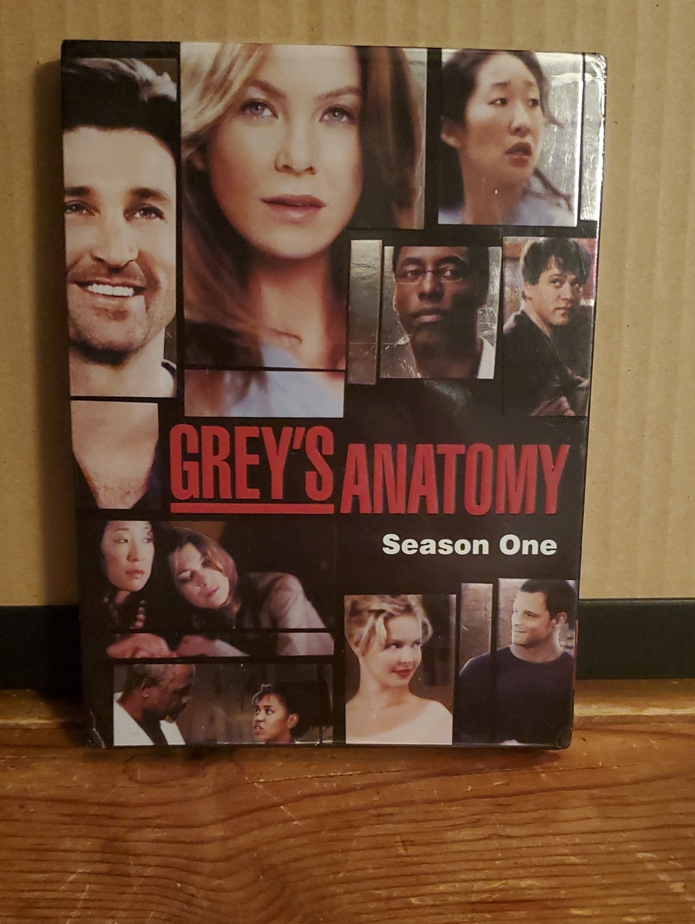 Grey's Anatomy Season One DVD Box Set - Black & Red Artwork
